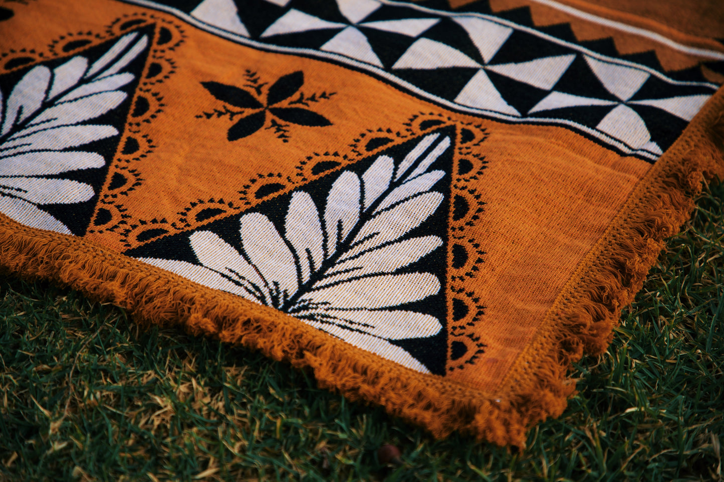 Brown Tapa Throw Rug