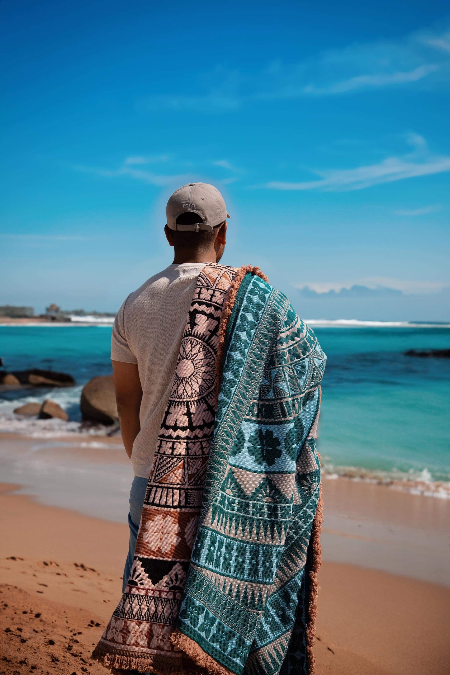 Bula! Throw Rug