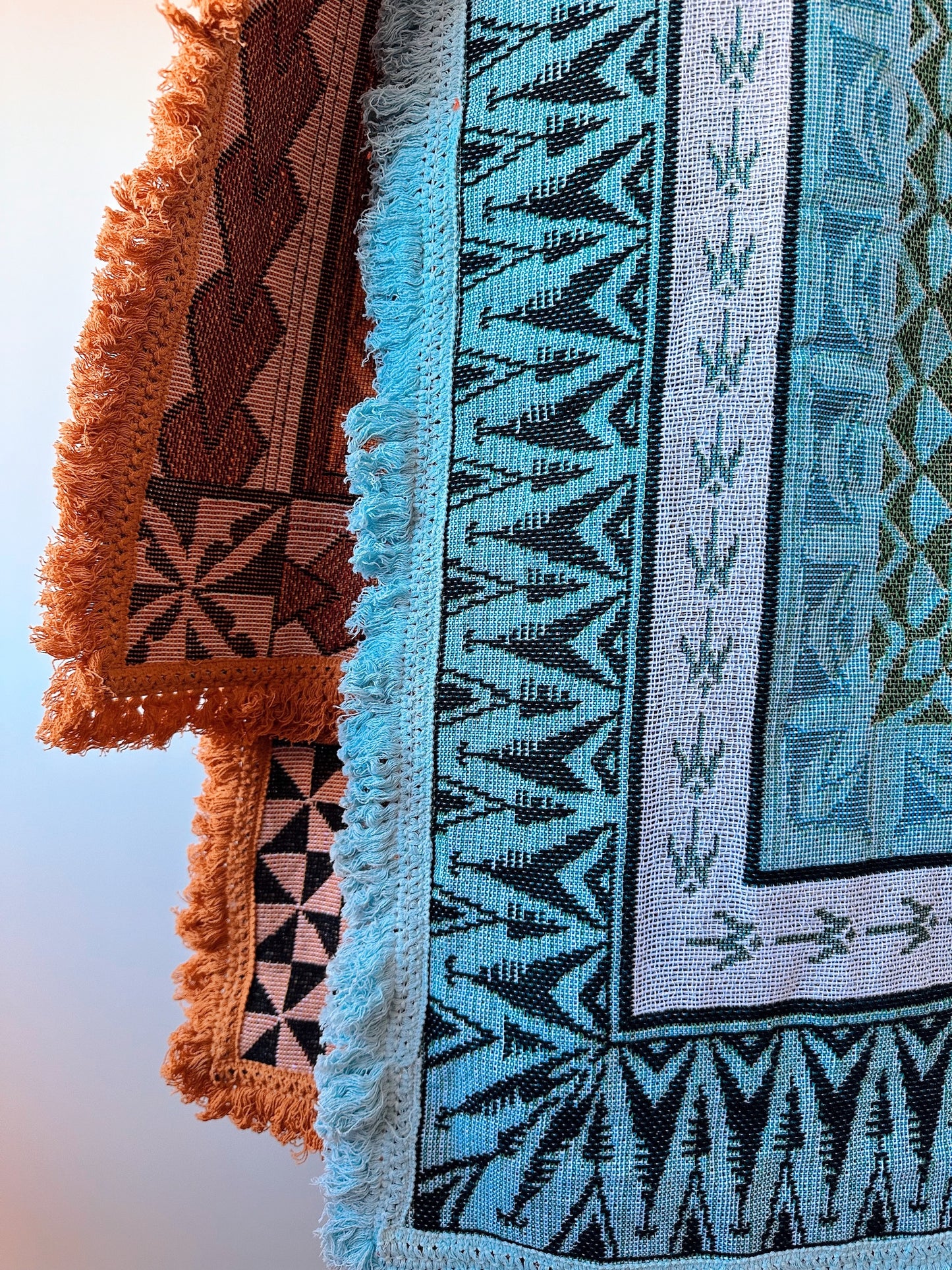 Tinirau Throw Rug